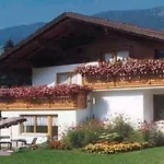 Haus Salzgeber Angelika *